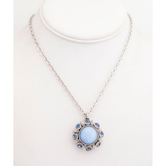 24'', Vintage Blue Star Necklace by Avon - A5 - Picture 2 of 3